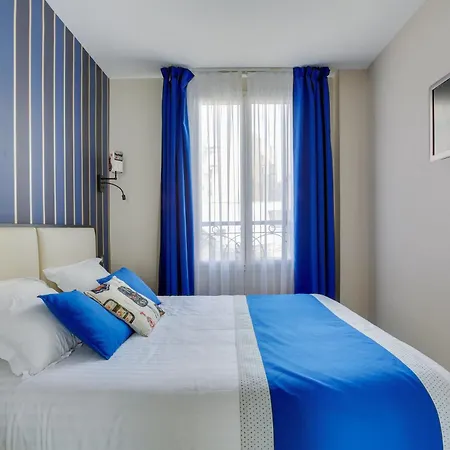 Hotel Riviera Elysees Parigi