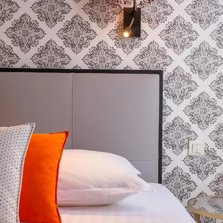 Riviera Elysees 3* Parigi