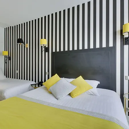 Hotel Riviera Elysees Paris
