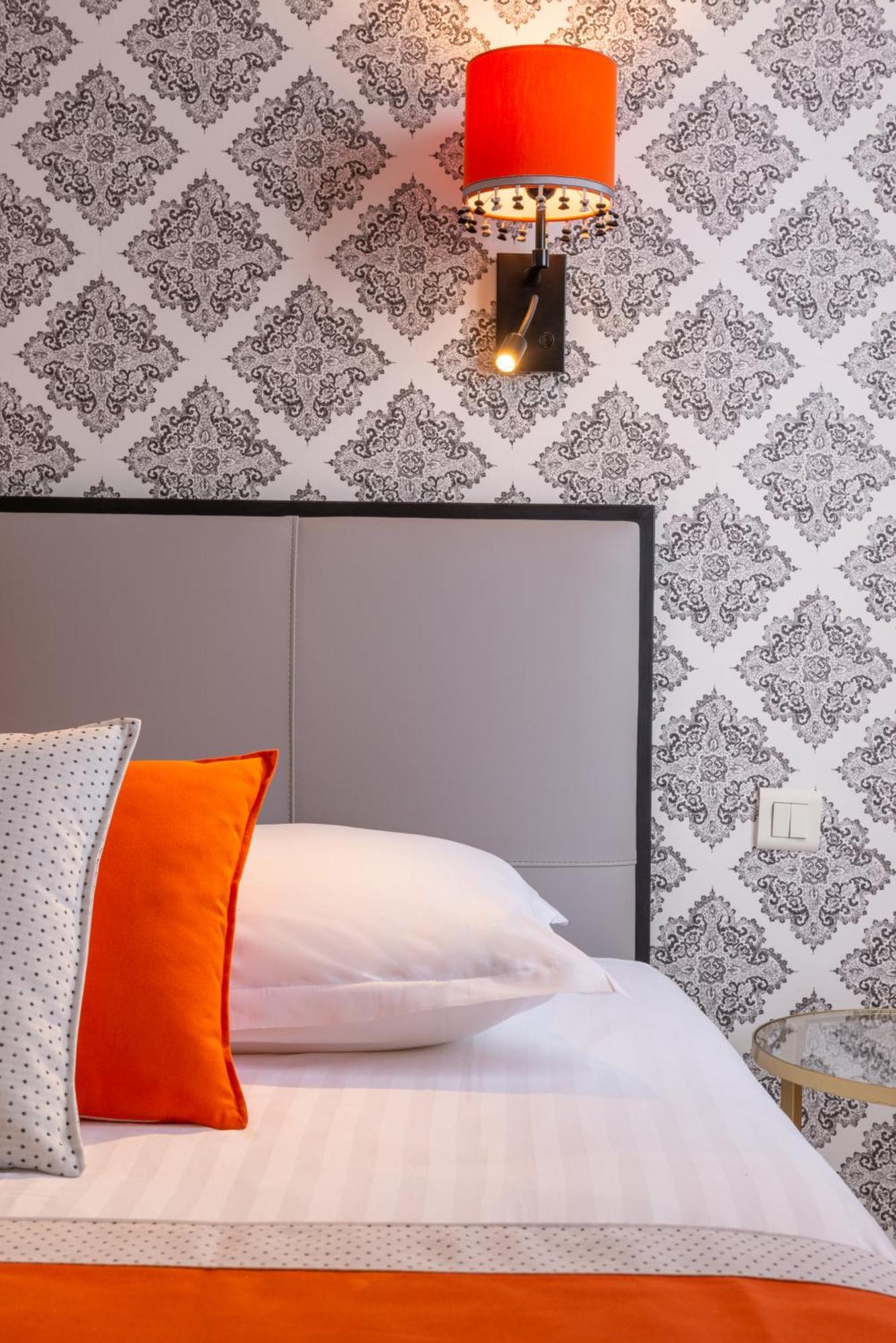 Riviera Elysees 3* Parigi