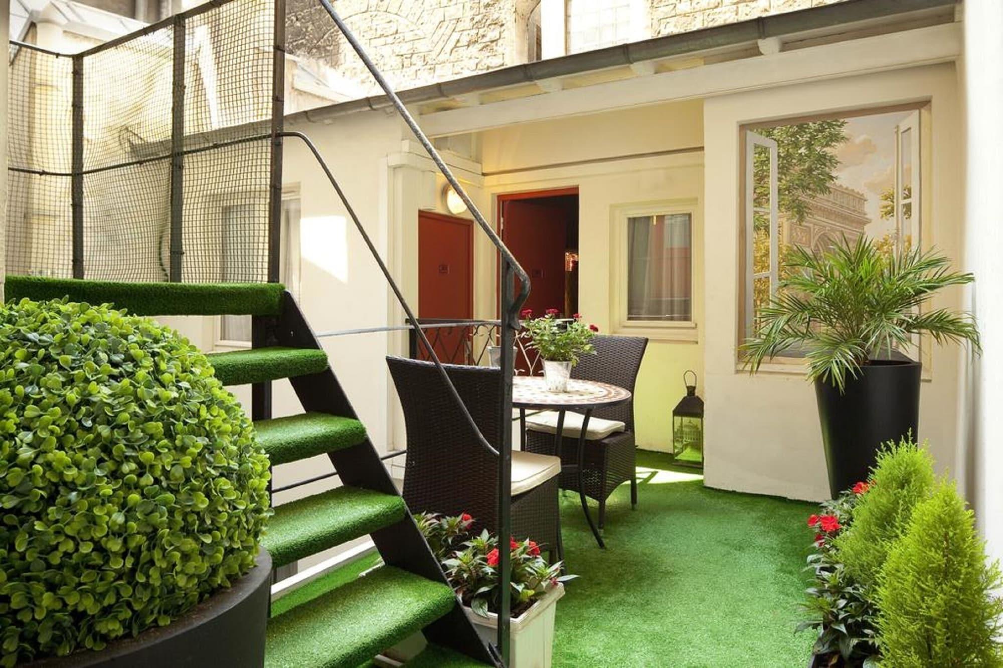 Hotel Riviera Elysees