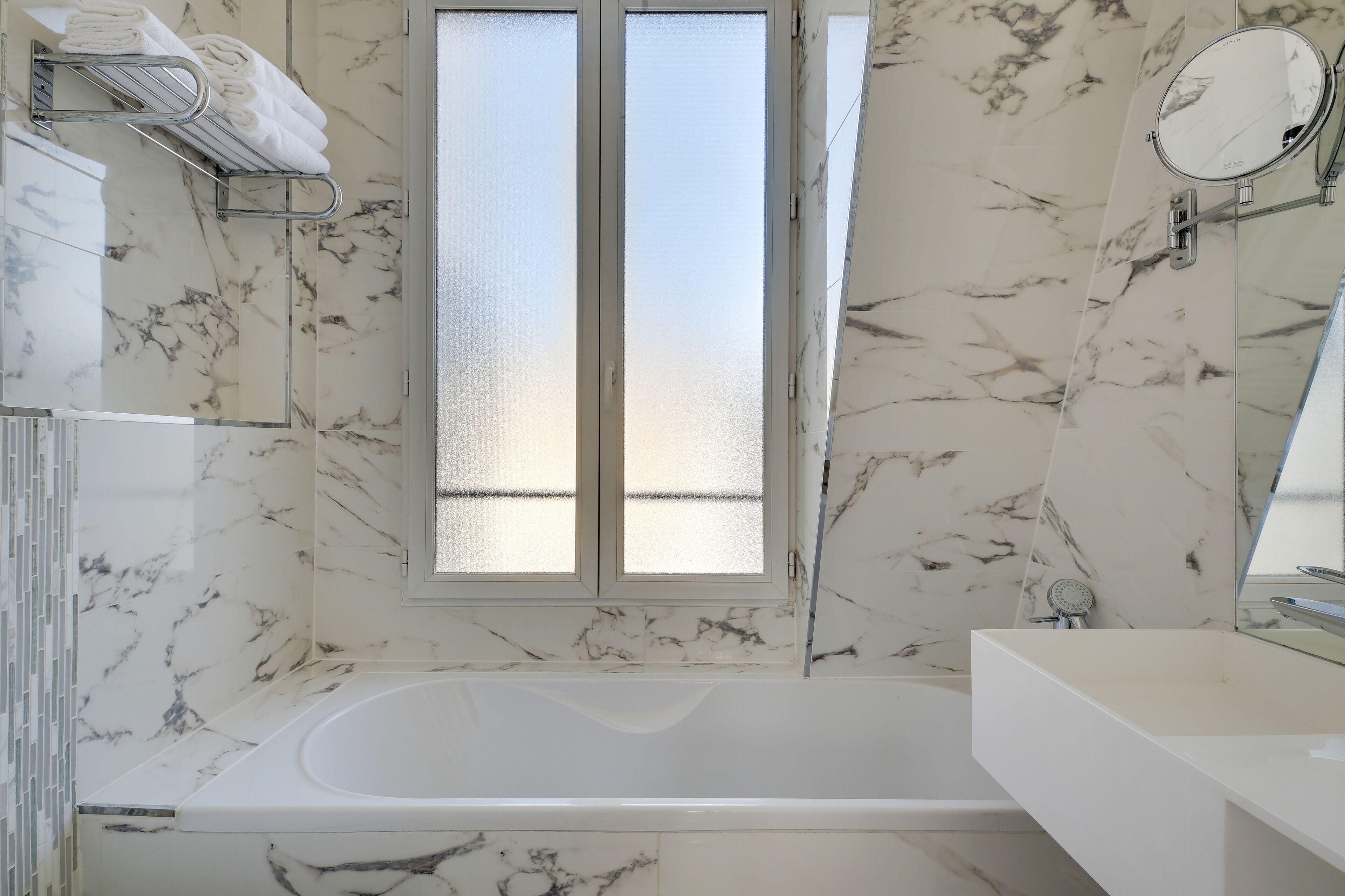 Riviera Elysees Hotel Paris