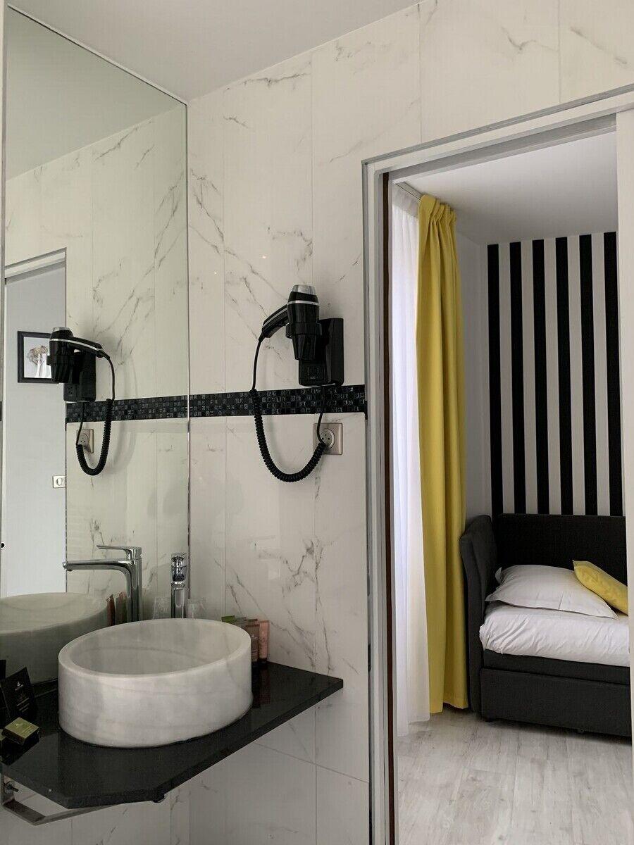 Riviera Elysees Hotel 3*